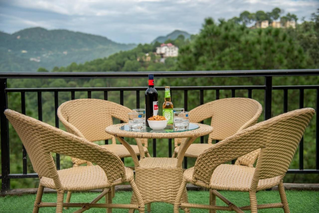 The Kasauli Western Uphills I Serviced Apartments I Pvt Balcony I Peacefull Area I By Exotic Stays Exteriör bild